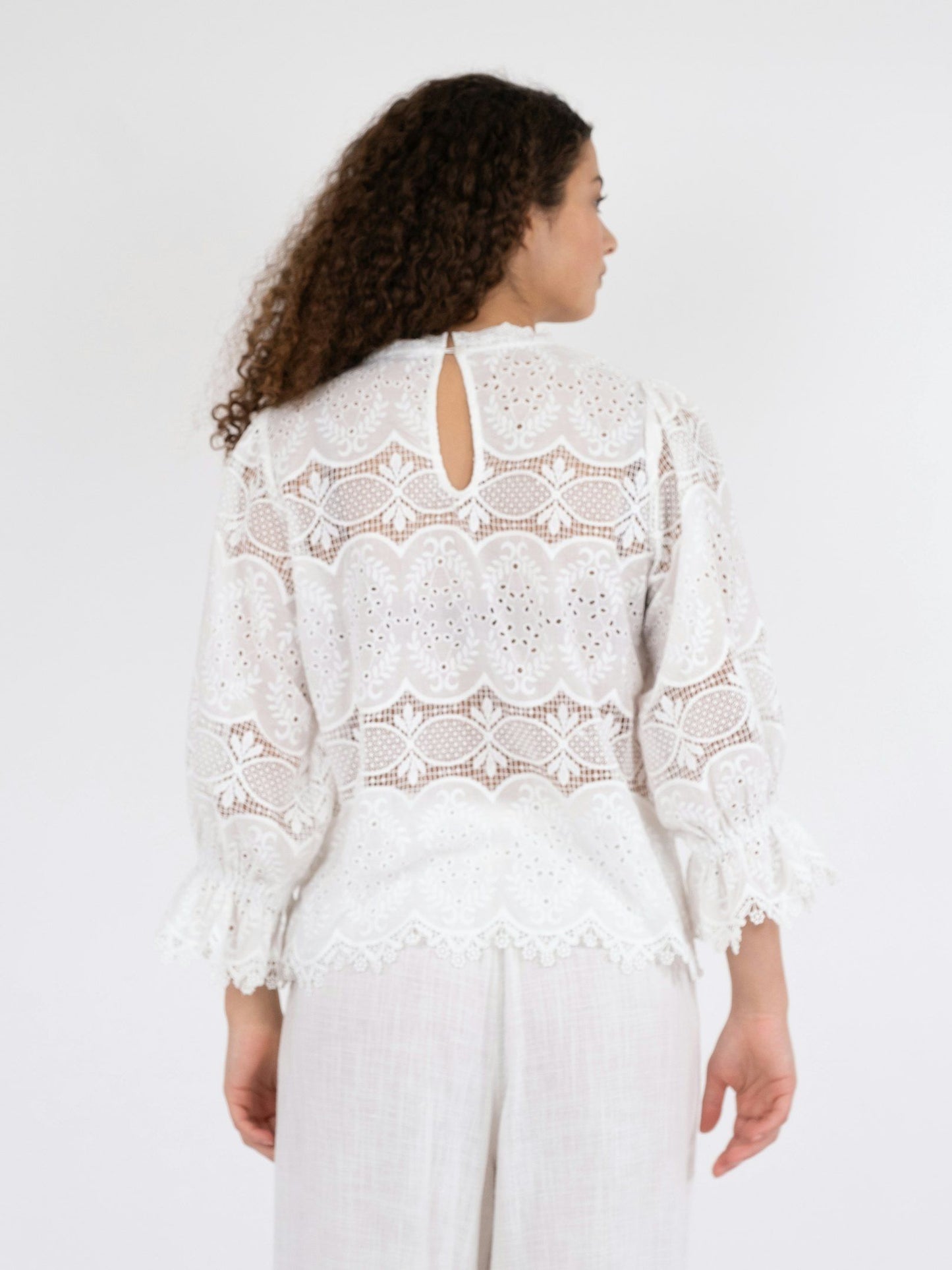 Neo Noir Adela big embroidery blouse